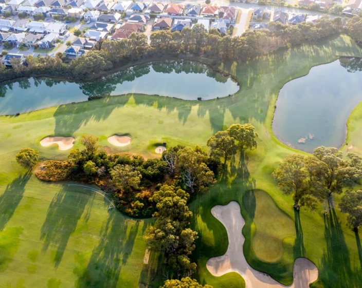 Golf Course & Clubhouse Facilities